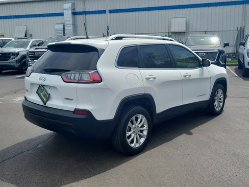 Used 2019 Jeep Cherokee Latitude w/ Popular Appearance Group FWD image 4