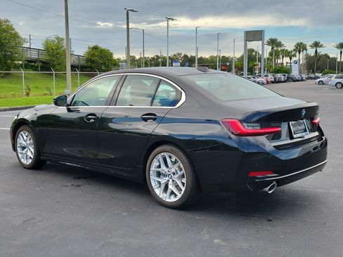 Used 2026 BMW 330i Sedan w/ Premium Package RWD image 4