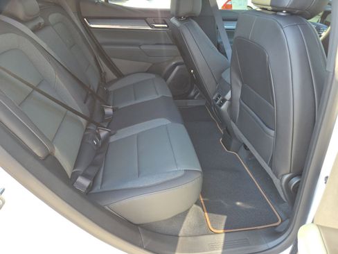 New 2026 GMC Terrain AT4 w/ Technology Package II image 24