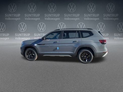 New 2025 Volkswagen Atlas Peak Edition SE image 37