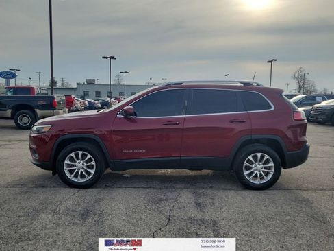 Used 2019 Jeep Cherokee Latitude w/ Cold Weather Group image 28