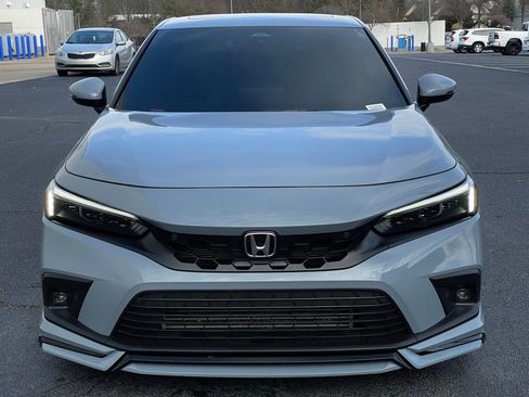 Used 2024 Honda Civic Sport Touring image 9