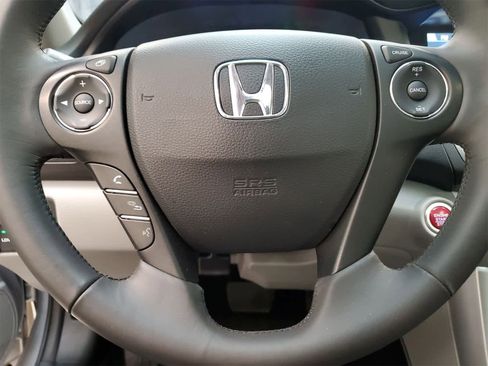 Used 2015 Honda Accord EX-L image 11
