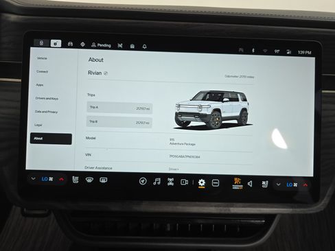 Used 2023 Rivian R1S Adventure AWD/4WD image 29