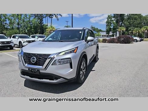 Used 2021 Nissan Rogue SV FWD image 20