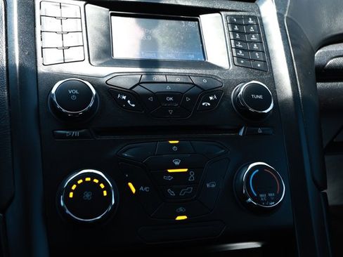Used 2018 Ford Fusion S w/ Equipment Group 101A FWD image 18
