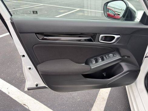 Used 2024 Honda Civic EX image 13