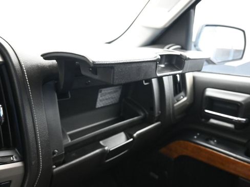 Used 2019 Chevrolet Silverado 2500 High Country image 26