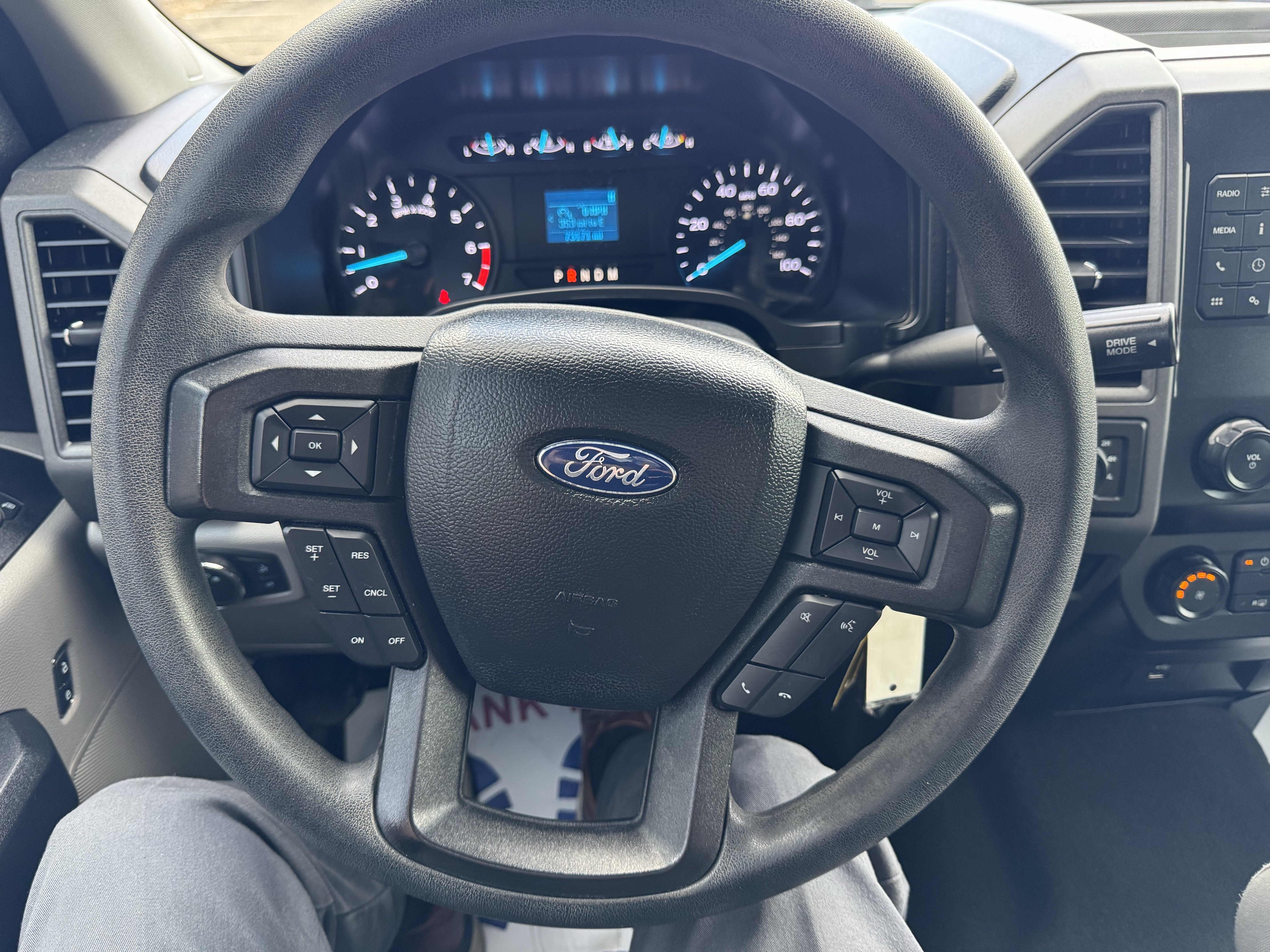 Used 2021 Ford F250 XL w/ STX Appearance Package AWD/4WD image 32
