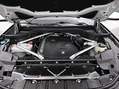 Used 2026 BMW X5 xDrive40i image 25