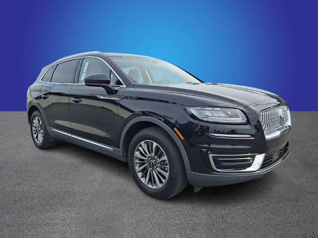Used 2020 Lincoln Nautilus FWD w/ Equipment Group 101A image 3