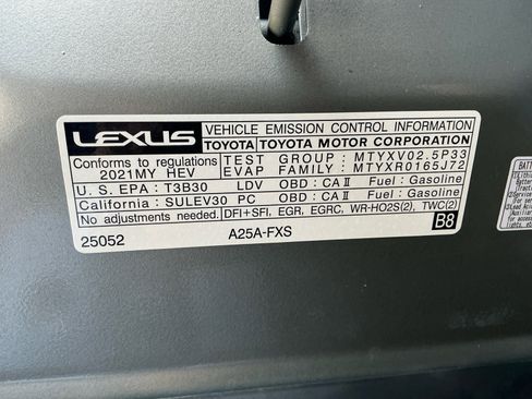 Used 2021 Lexus ES 300h w/ Accessory Package 2 FWD image 21