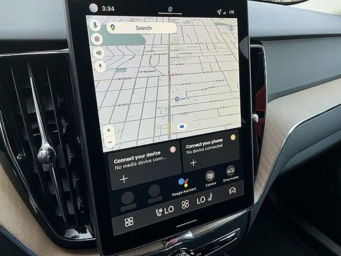 New 2026 Volvo XC60 B5 Plus w/ Protection Package Premier image 20