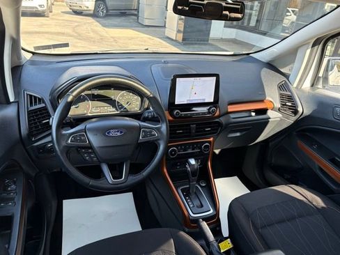 Used 2022 Ford EcoSport SE w/ SE Convenience Package image 13