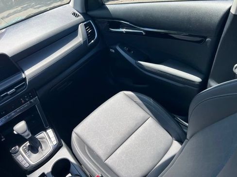 Certified 2026 Kia Seltos SX AWD/4WD image 15