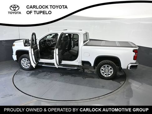Used 2025 Chevrolet Silverado 2500 High Country w/ High Country Premium Package AWD/4WD image 56