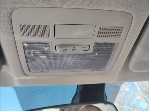 New 2026 Hyundai Venue SE image 29