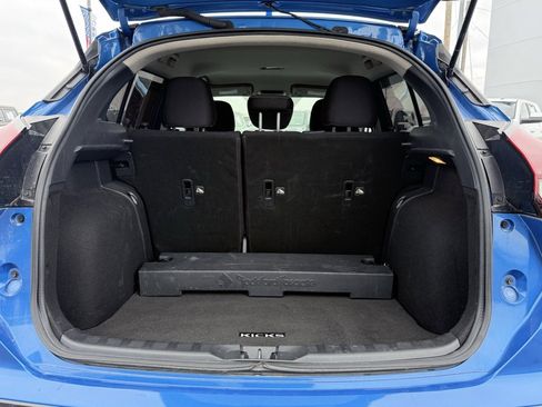 Used 2021 Nissan Kicks SV image 7