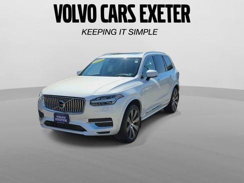 Certified 2024 Volvo XC90 T8 Ultimate w/ Protection Package AWD/4WD image 4