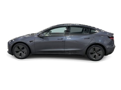 Certified 2023 Tesla Model 3 Standard Range RWD image 3