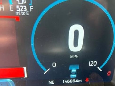 Used 2021 Ford F150 Lariat w/ Equipment Group 502A High AWD/4WD image 2