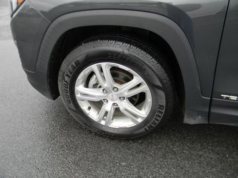 Used 2019 GMC Terrain SLE w/ Driver Convenience Package AWD/4WD image 8