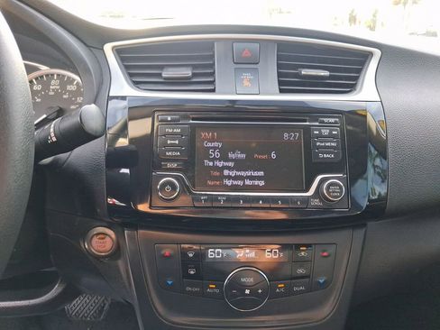 Used 2018 Nissan Sentra SV FWD image 21