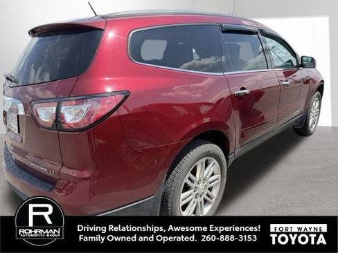 Used 2015 Chevrolet Traverse LT w/ Style and Technology Package FWD image 7