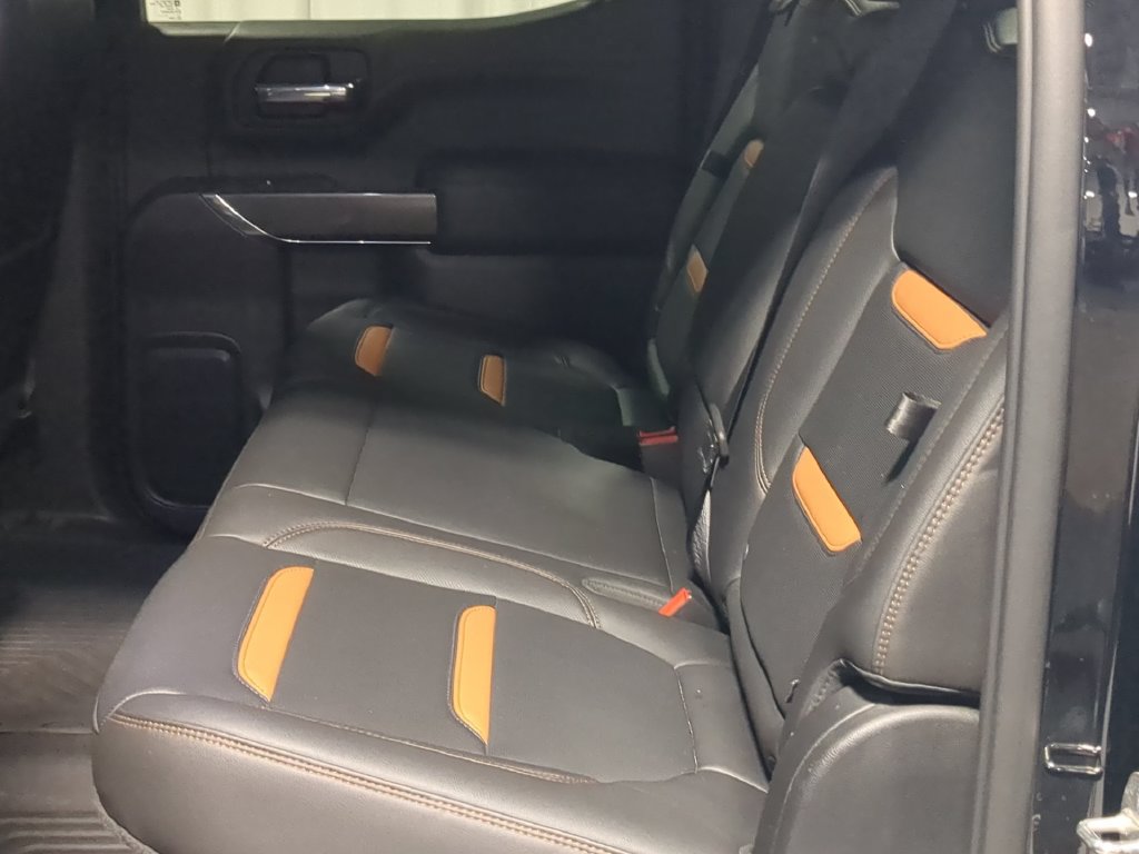 Used 2020 GMC Sierra 1500 AT4 w/ AT4 Premium Package AWD/4WD image 23