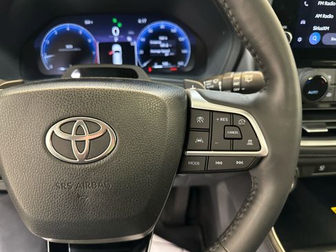 Used 2024 Toyota Grand Highlander Platinum image 23