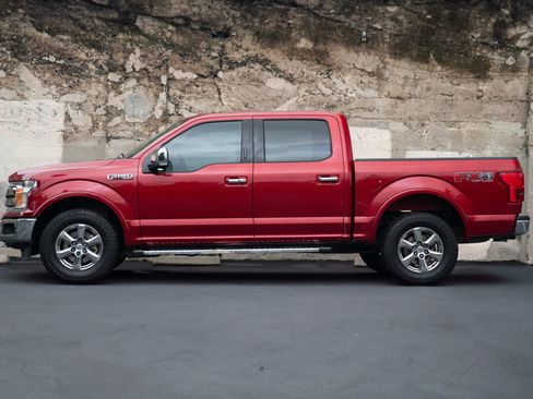 Used 2018 Ford F150 Lariat image 7