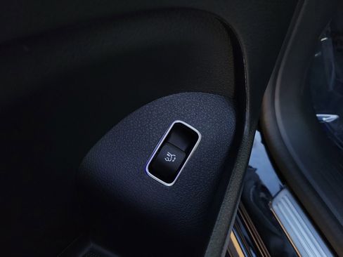 New 2026 Mercedes-Benz GLE 63 AMG S image 30