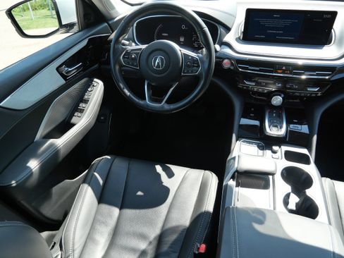 Certified 2024 Acura MDX w/ Technology Package AWD/4WD image 9