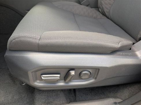 Used 2026 Toyota Tundra SR5 AWD/4WD image 4