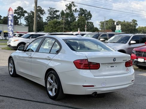 Used 2014 BMW 320i Sedan RWD image 6