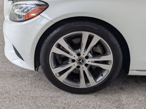 Used 2019 Mercedes-Benz C 300 Sedan image 11