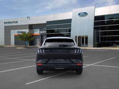 New 2025 Ford Mustang Mach-E Premium image 5