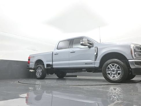 Used 2026 Ford F250 Lariat w/ FX4 Off-Road Package AWD/4WD image 22