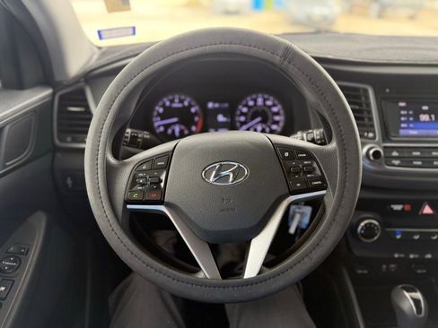 Used 2017 Hyundai Tucson SE image 25
