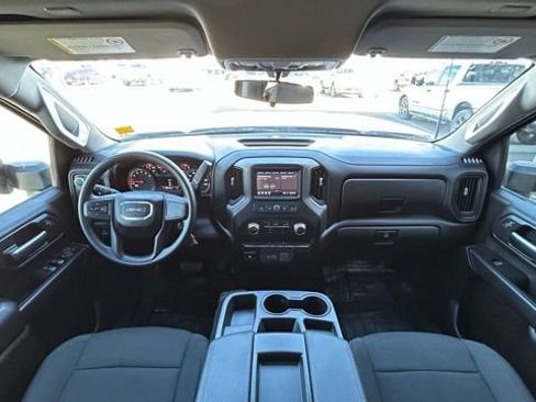 Used 2022 GMC Sierra 2500 Pro w/ Convenience Package AWD/4WD image 15