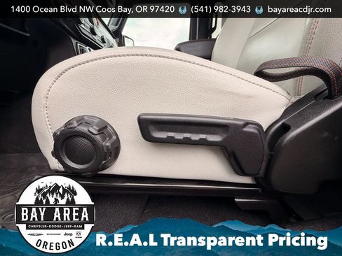 Used 2020 Jeep Gladiator Mojave AWD/4WD image 13