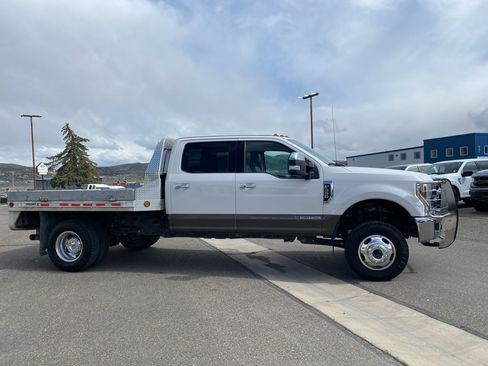 Used 2017 Ford F350 Lariat w/ Lariat Ultimate Package AWD/4WD image 17