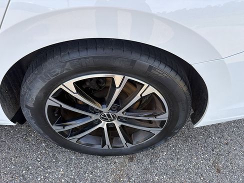 Used 2023 Volkswagen Jetta Sport FWD image 10
