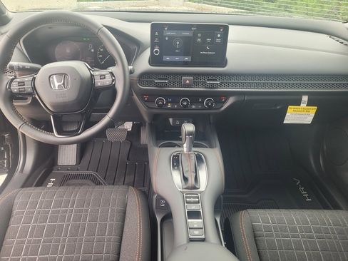 New 2026 Honda HR-V Sport image 9