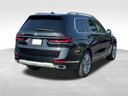 New 2026 BMW X7 xDrive40i w/ Premium Package AWD/4WD image 4