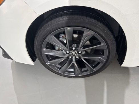Used 2024 Toyota Corolla SE image 5