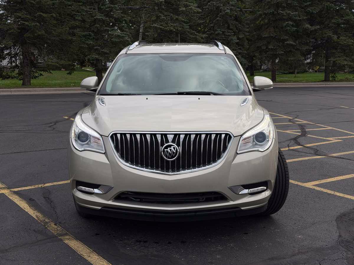 Used 2014 Buick Enclave Leather FWD image 9