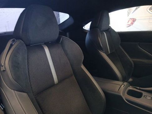 Used 2024 Toyota GR86 Premium RWD image 15