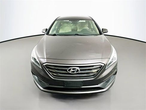 Used 2017 Hyundai Sonata Sport w/ Cargo Package image 2