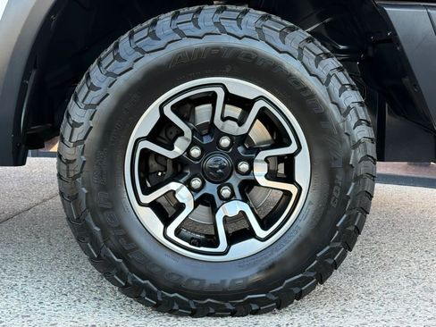 Used 2016 RAM 1500 Rebel w/ Luxury Group AWD/4WD image 26